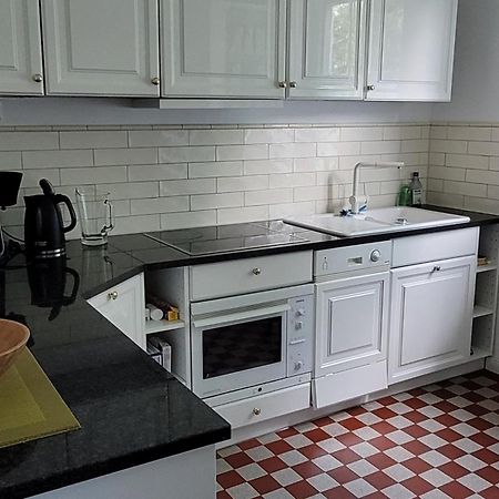 Ganze Wohnung Mit Garten BRE Exterior foto